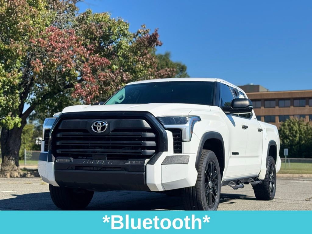 Used 2022 Toyota Tundra SR5 w/ SR5 Convenience Package image 15