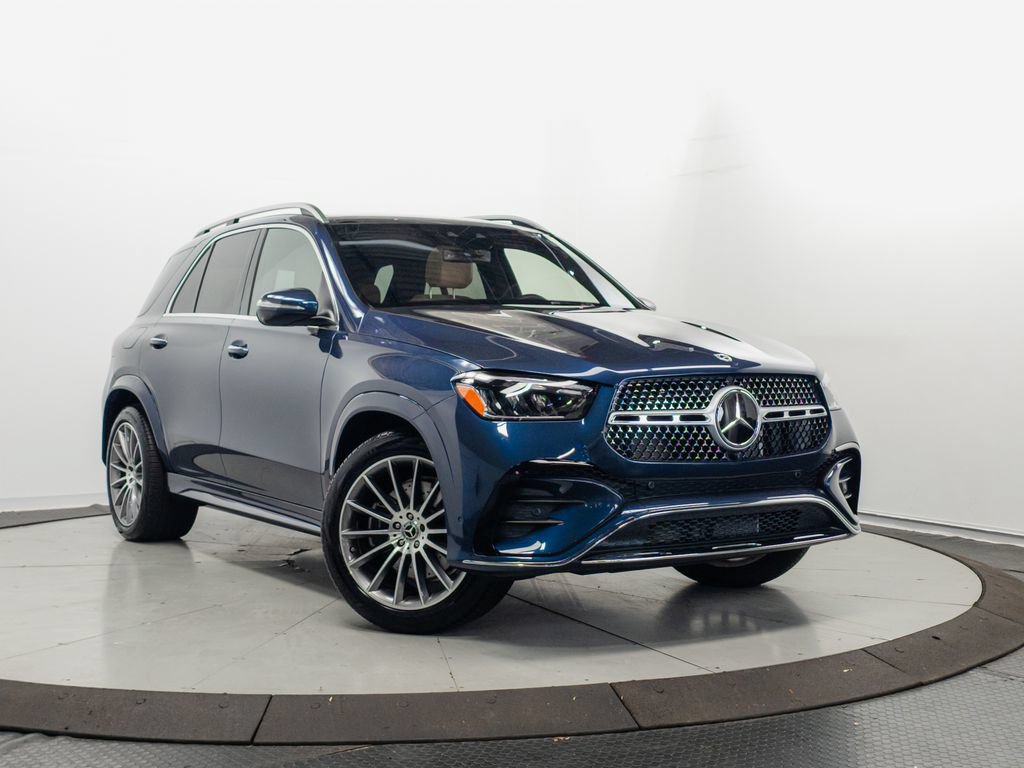 Used 2025 Mercedes-Benz GLE 450e 4MATIC w/ AMG Line Exterior