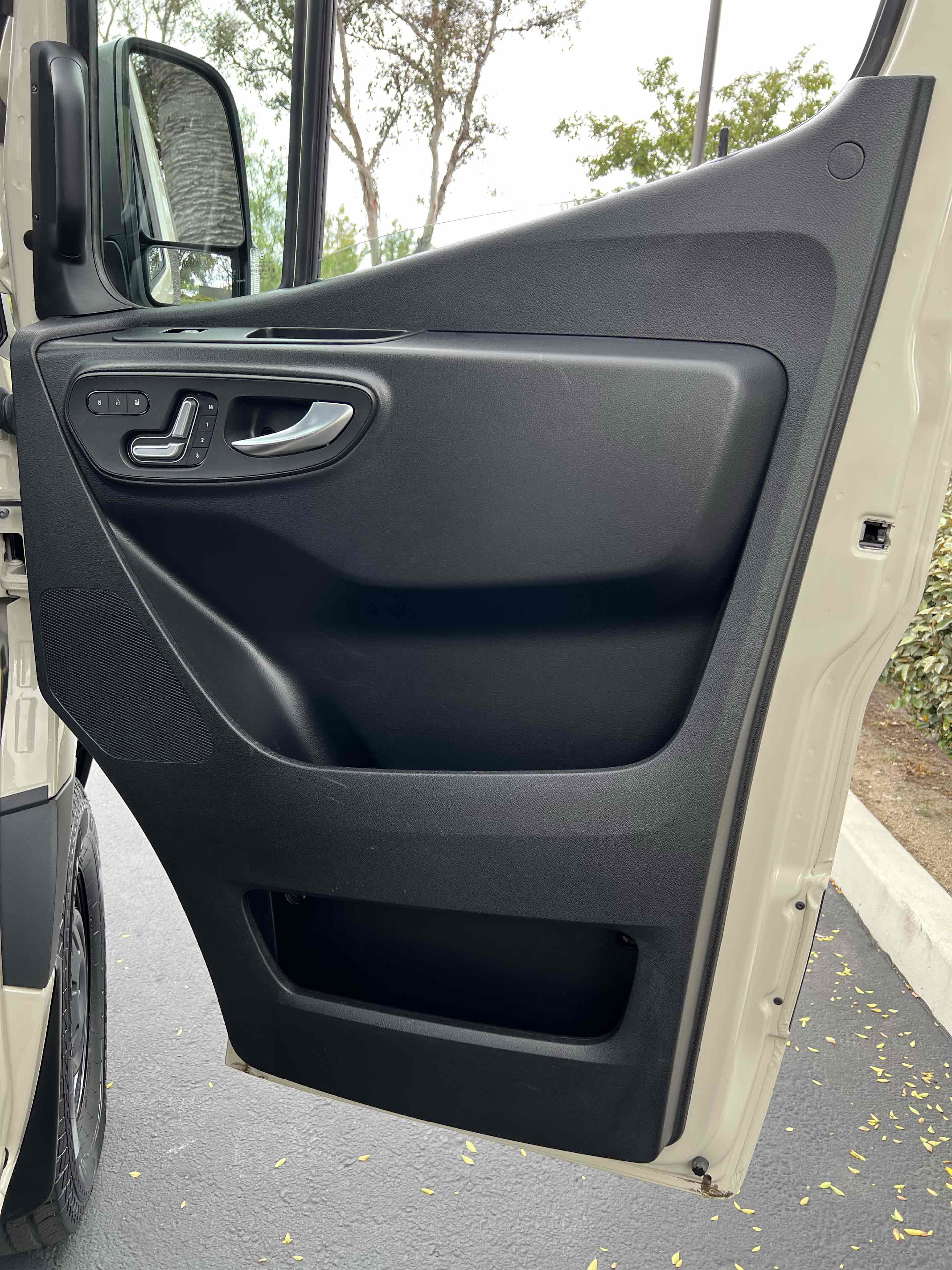 Used 2025 Mercedes-Benz Sprinter 2500 image 58