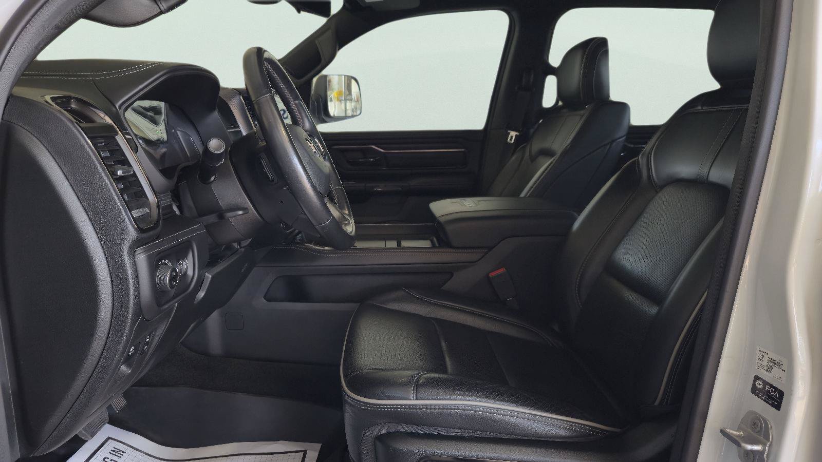 Used 2023 RAM 1500 Limited AWD/4WD image 13