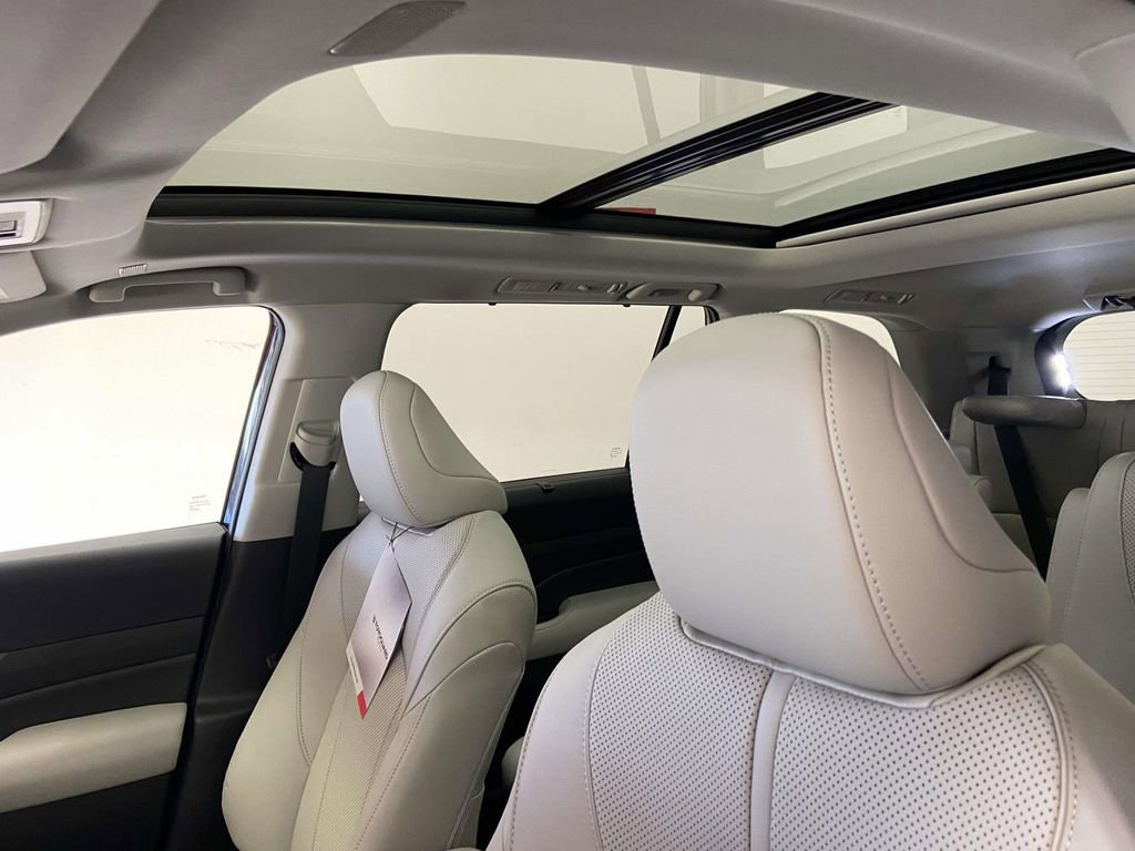 Used 2026 Toyota Grand Highlander Limited image 14