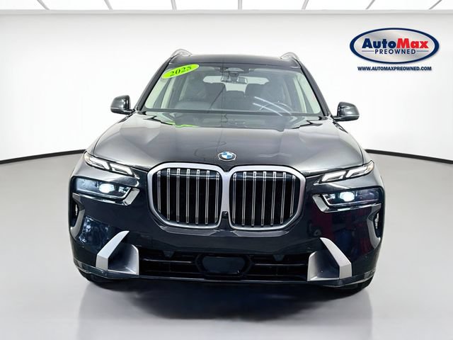 Used 2025 BMW X7 xDrive40i w/ Premium Package AWD/4WD image 7