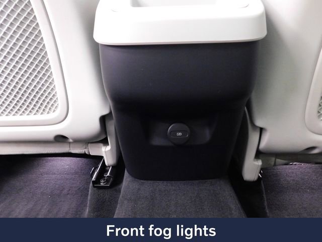 Used 2023 Volvo XC60 B5 Plus w/ Protection Package Premier image 19