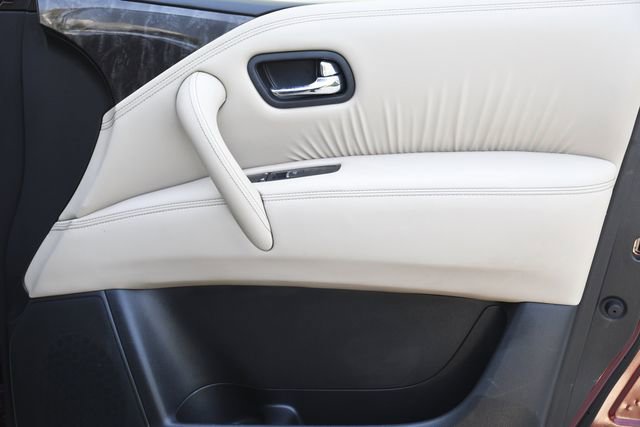 Used 2024 Nissan Armada Platinum w/ Captain's Chairs Package image 33