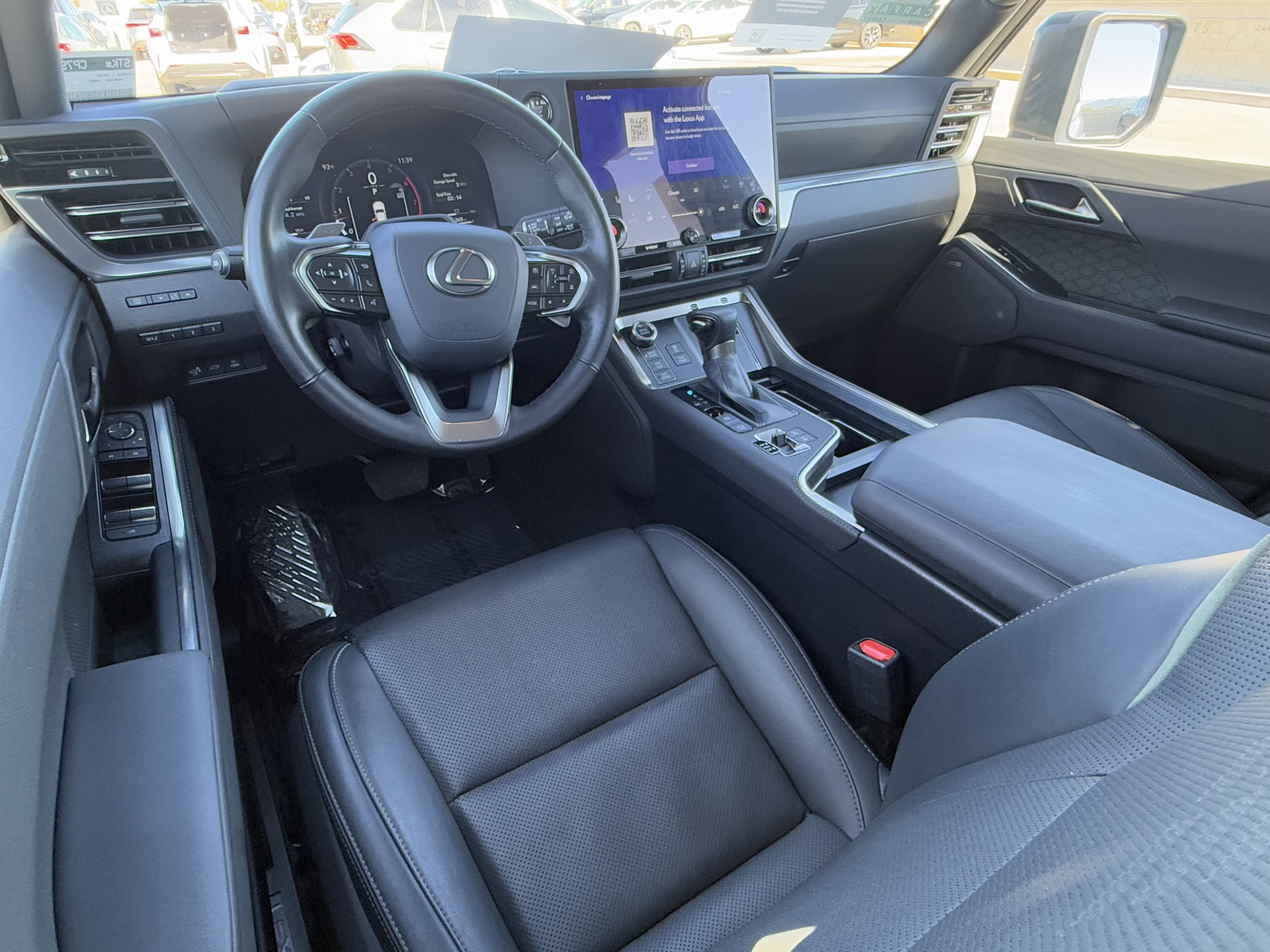 Certified 2024 Lexus GX 550 image 28