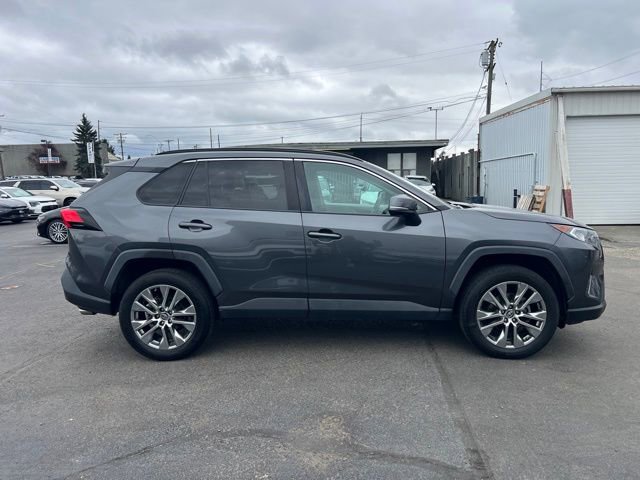 Used 2019 Toyota RAV4 XLE Premium w/ Advanced Technology Package AWD/4WD image 8