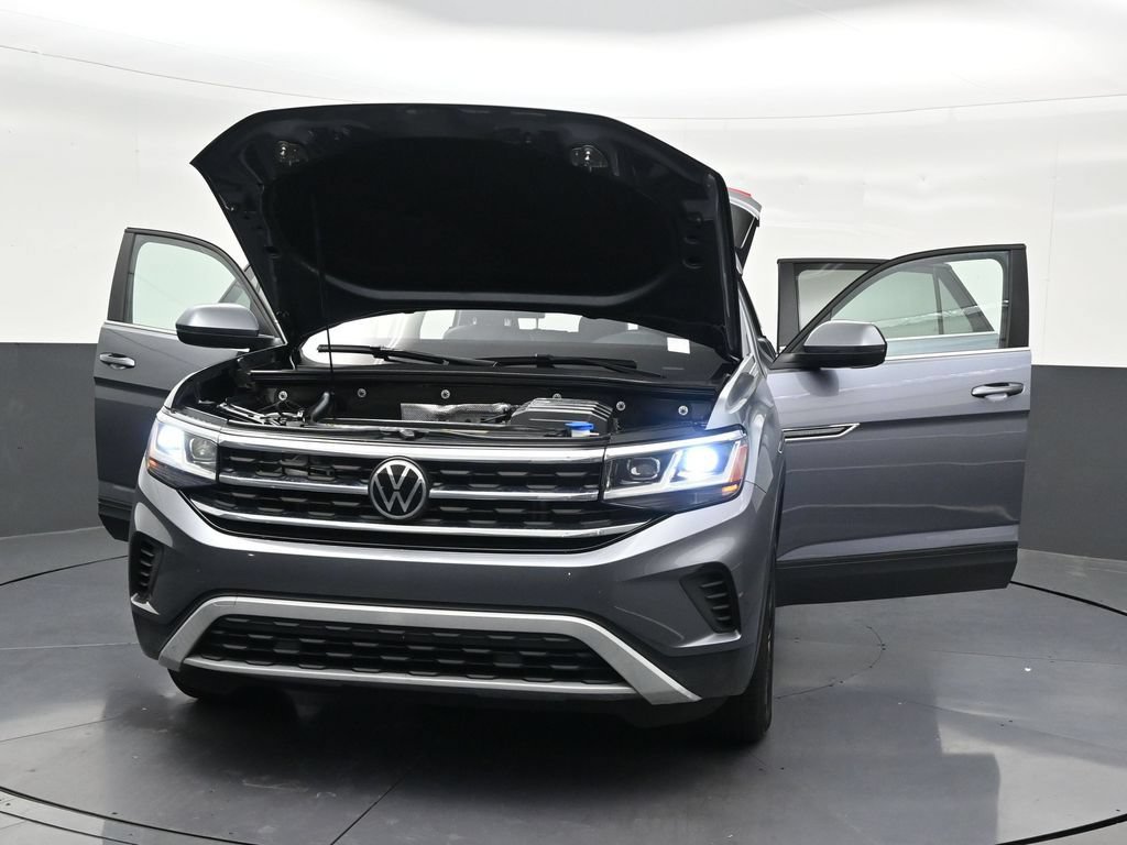 Used 2022 Volkswagen Atlas Cross Sport SE FWD image 41