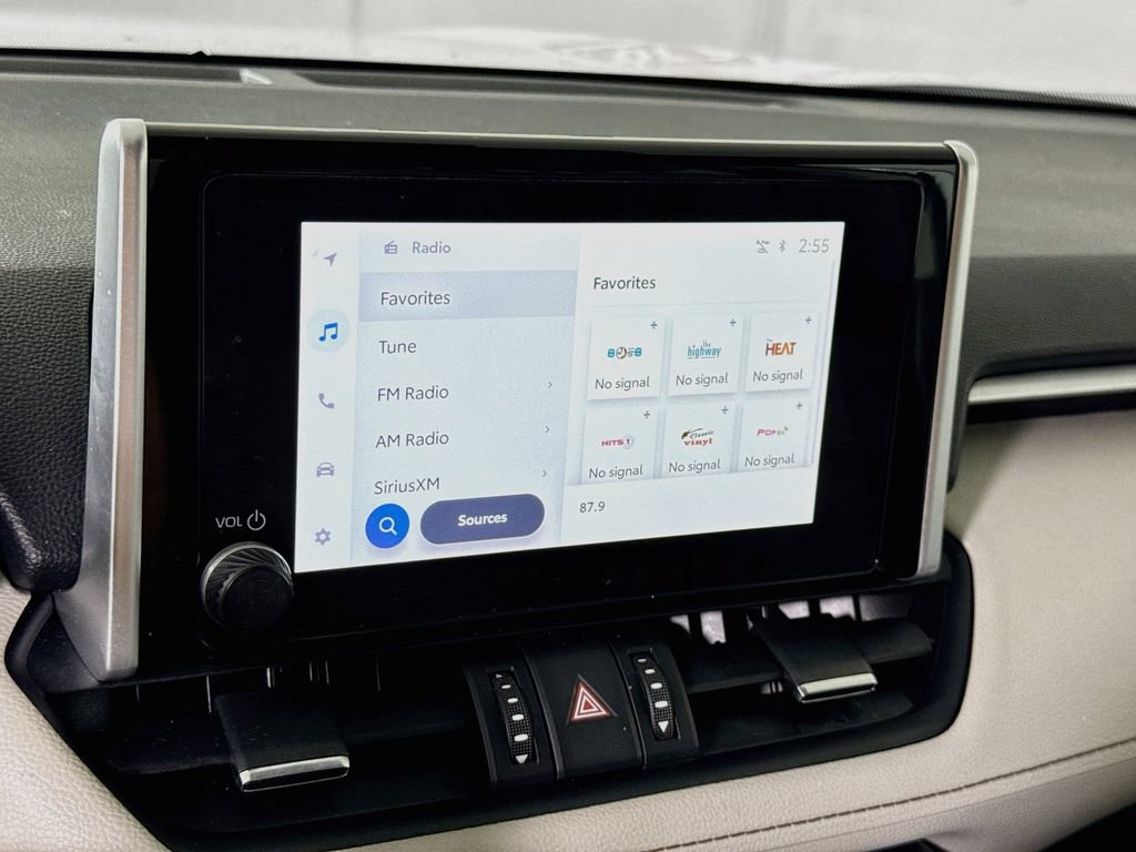 Certified 2023 Toyota RAV4 XLE Premium AWD/4WD image 7
