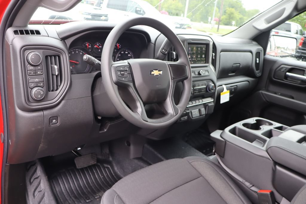 New 2026 Chevrolet Silverado 1500 W/T w/ WT Value Package AWD/4WD image 6