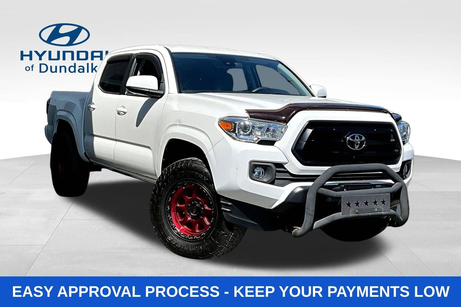 Used 2021 Toyota Tacoma SR AWD/4WD image 3
