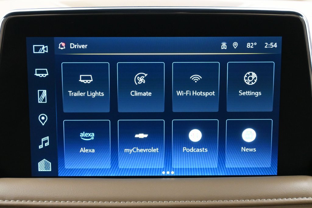 Used 2024 Chevrolet Tahoe Premier RWD image 12