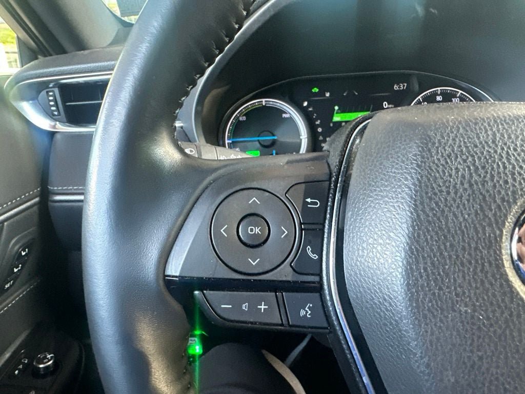 Used 2024 Toyota Venza Nightshade AWD/4WD image 18