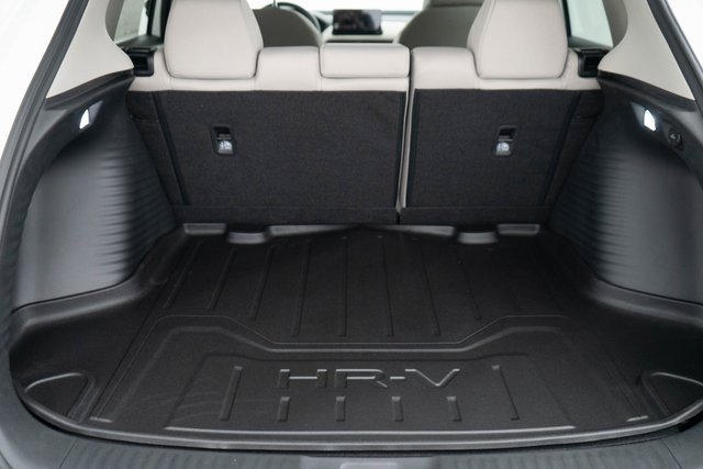 New 2026 Honda HR-V LX image 9