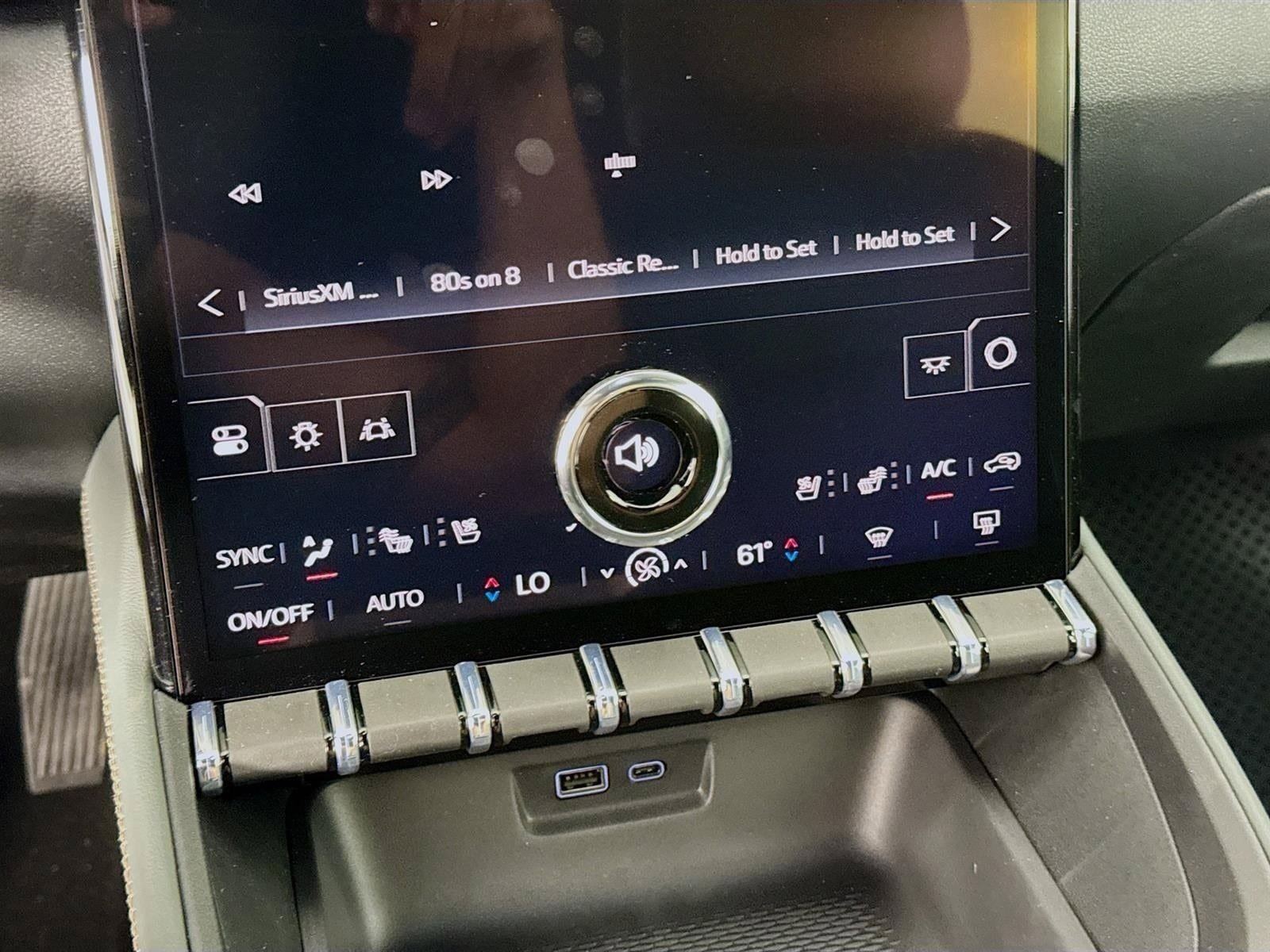 New 2026 GMC Terrain AT4 w/ Convenience Package III AWD/4WD image 17