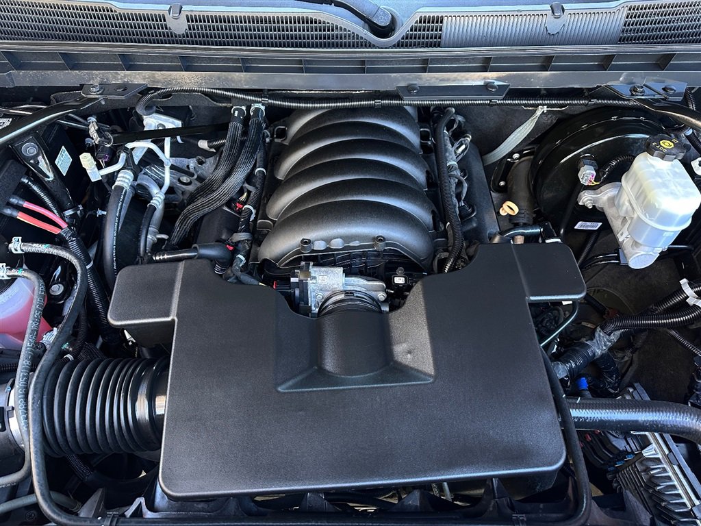 Used 2018 Chevrolet Silverado 1500 LT w/ All Star Edition image 56