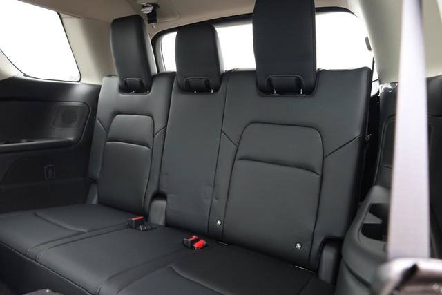 New 2026 Nissan Pathfinder Platinum AWD/4WD image 31