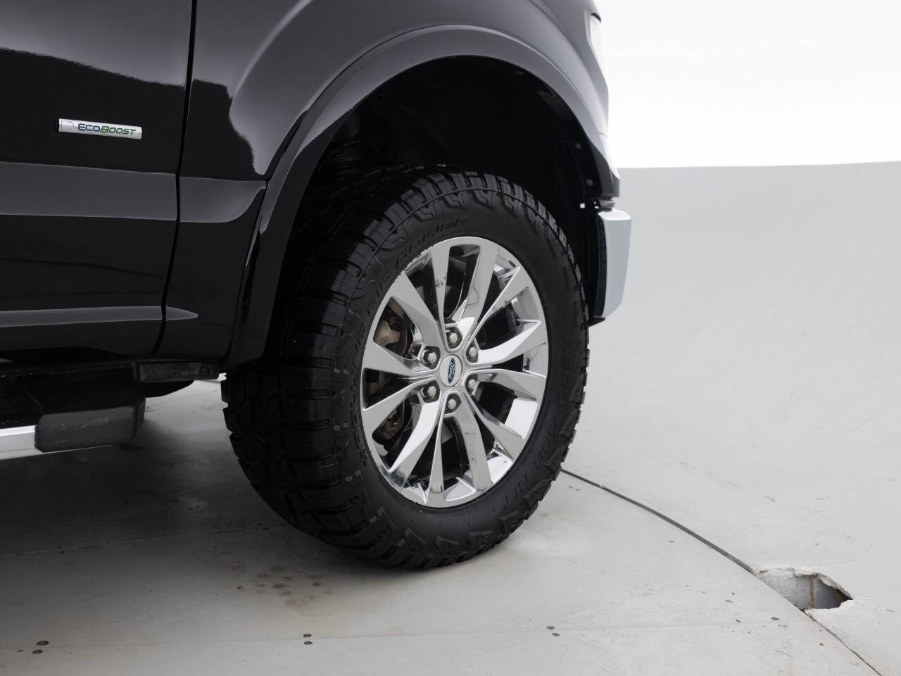 Used 2016 Ford F150 Lariat AWD/4WD image 18