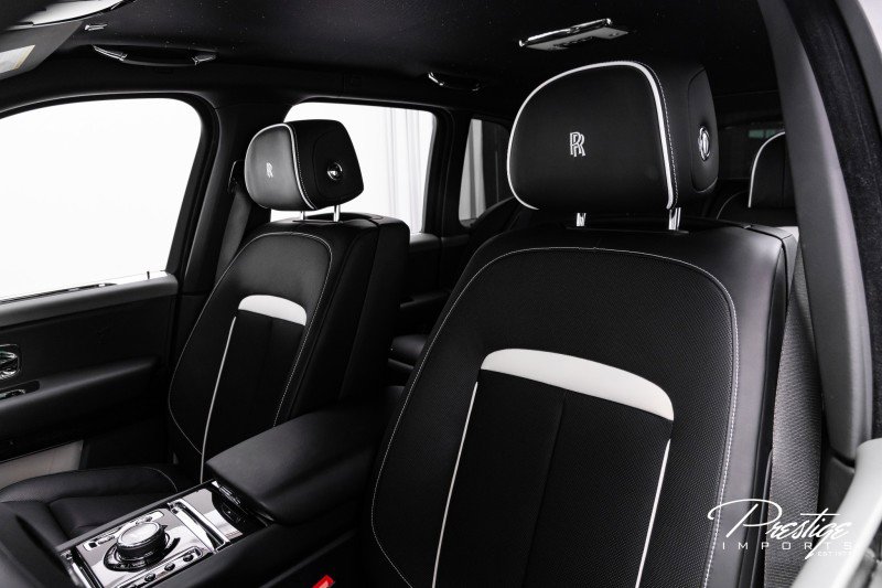 Used 2025 Rolls-Royce Cullinan image 31