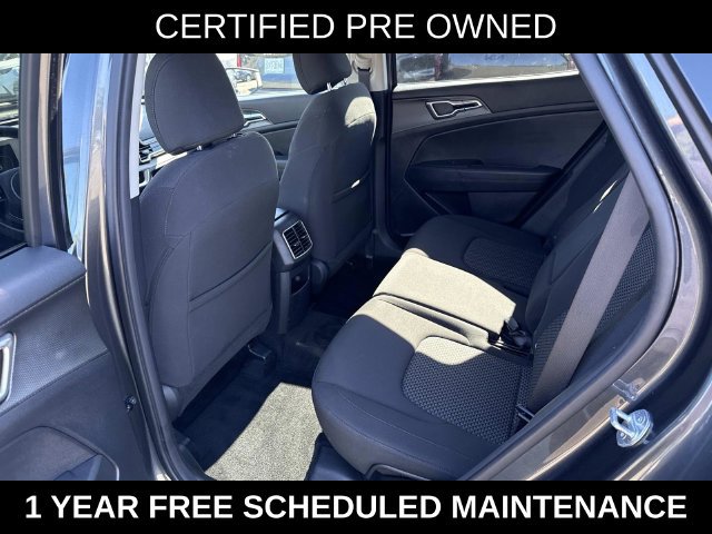 Used 2024 Kia Sportage LX AWD/4WD image 16