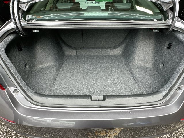 Used 2018 Honda Accord EX-L image 27