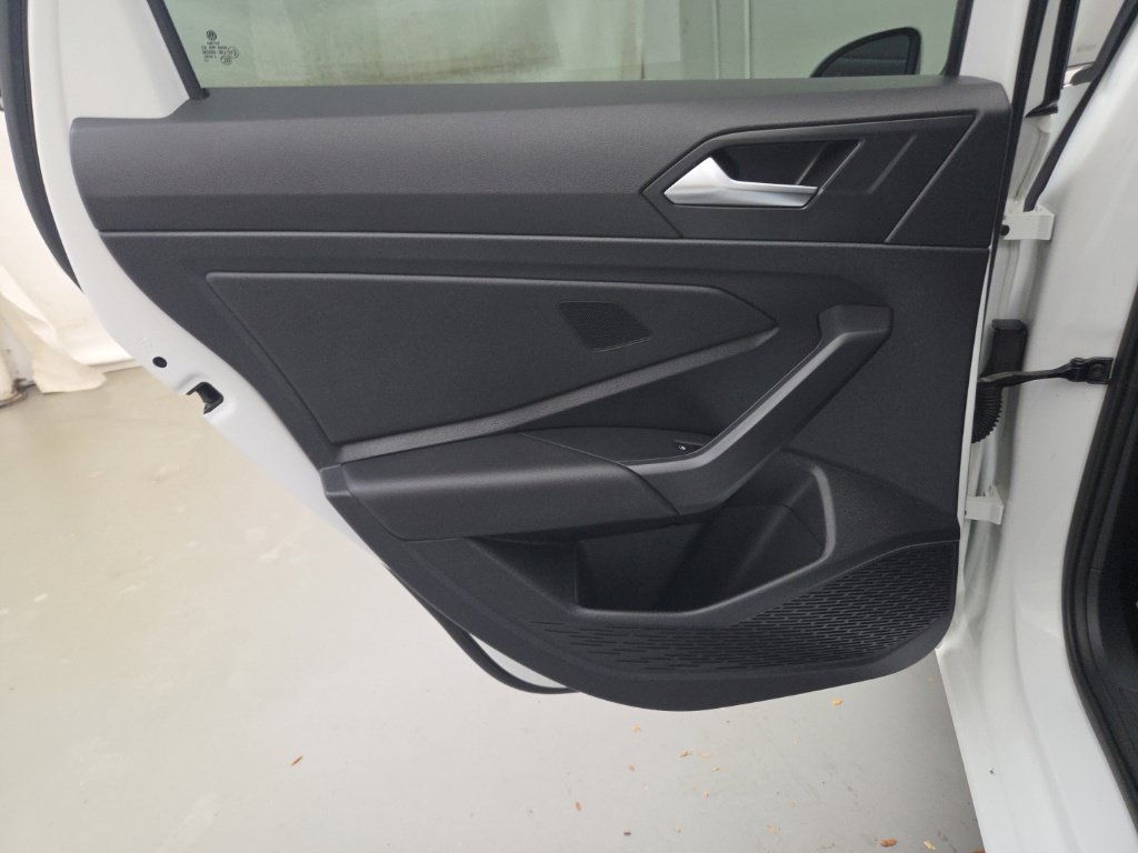 Used 2021 Volkswagen Jetta S w/ Driver Assistance Package FWD image 18