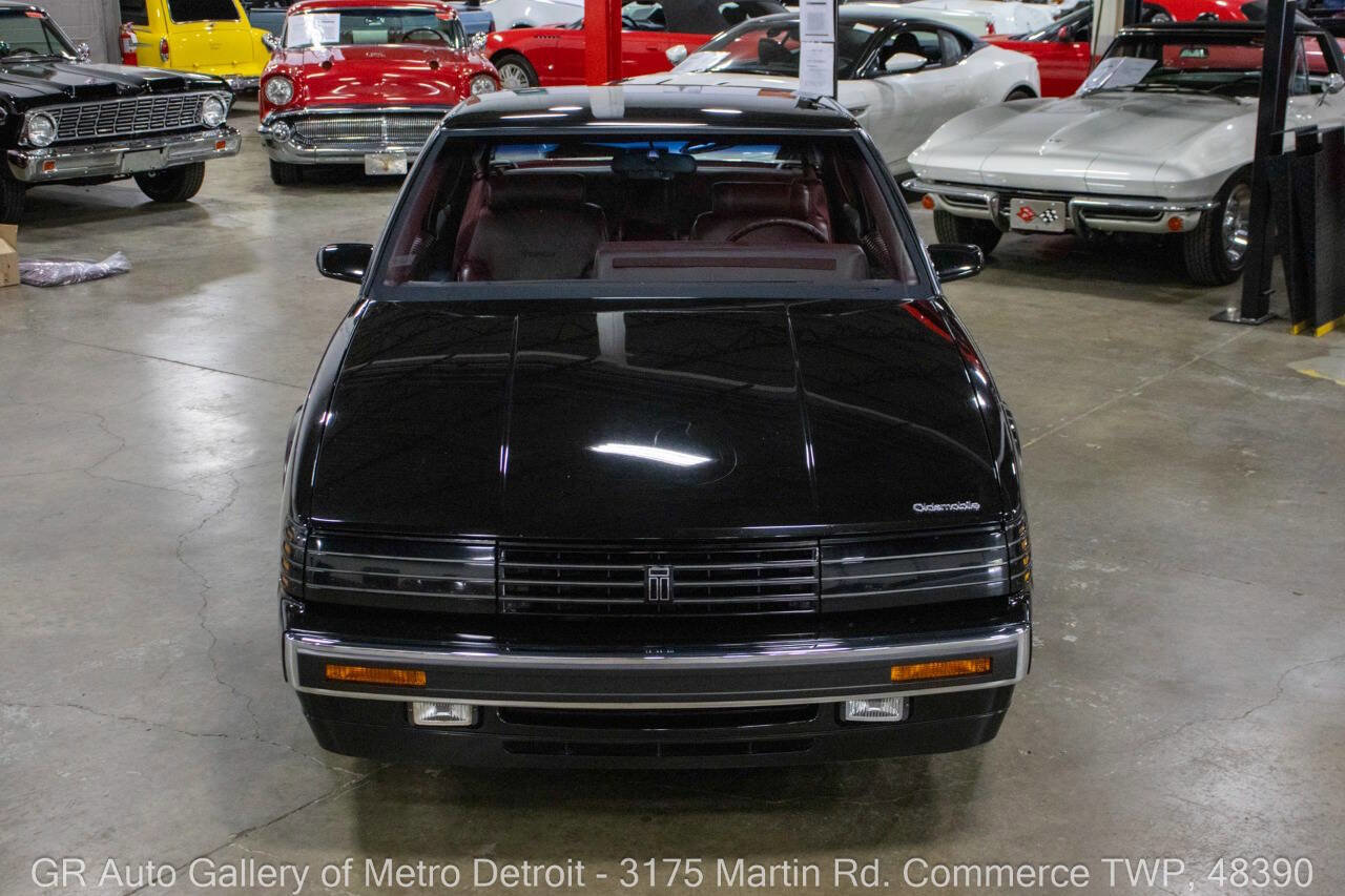 Used 1988 Oldsmobile Toronado Trofeo image 11