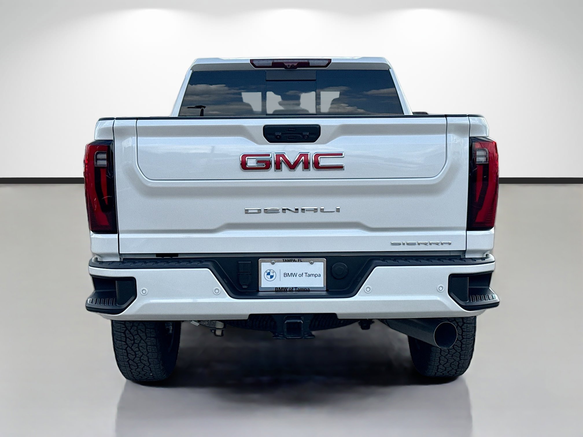 Used 2025 GMC Sierra 2500 Denali w/ Denali Reserve Package image 4
