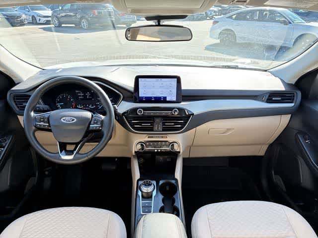 Used 2022 Ford Escape SE w/ Convenience Package FWD image 16