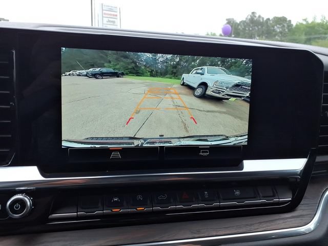 Used 2025 GMC Sierra 1500 SLT AWD/4WD image 32