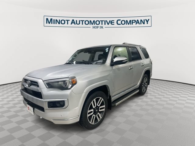 Used 2023 Toyota 4Runner Limited AWD/4WD image 4