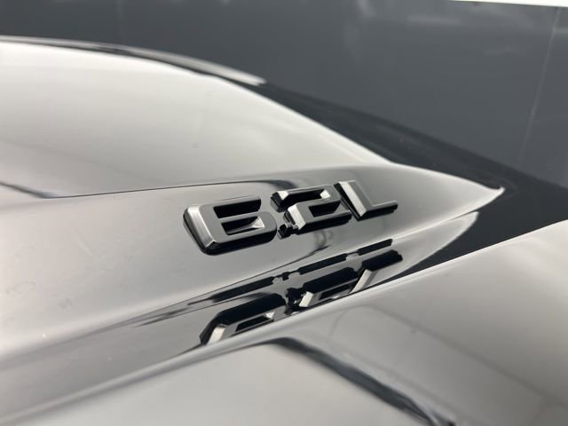 New 2026 Chevrolet Silverado 1500 High Country w/ Midnight Edition AWD/4WD image 29