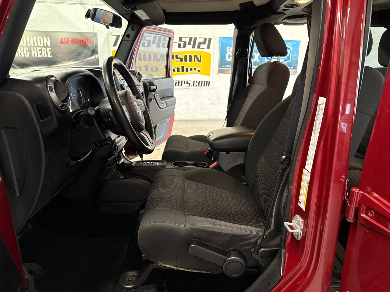 Used 2012 Jeep Wrangler Unlimited Sport image 8