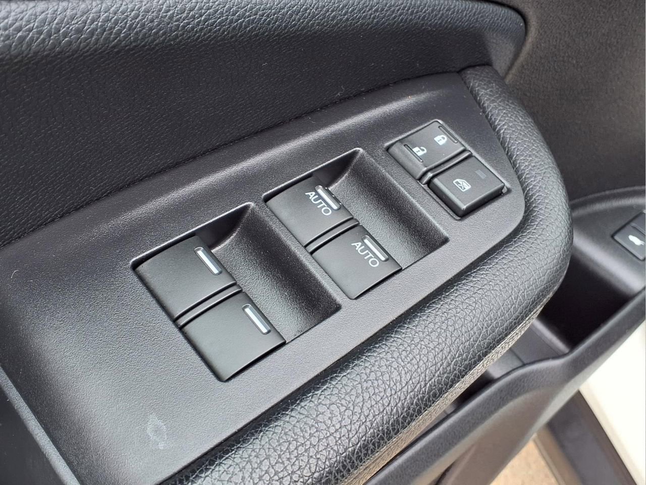 Used 2018 Honda Pilot EX-L image 15