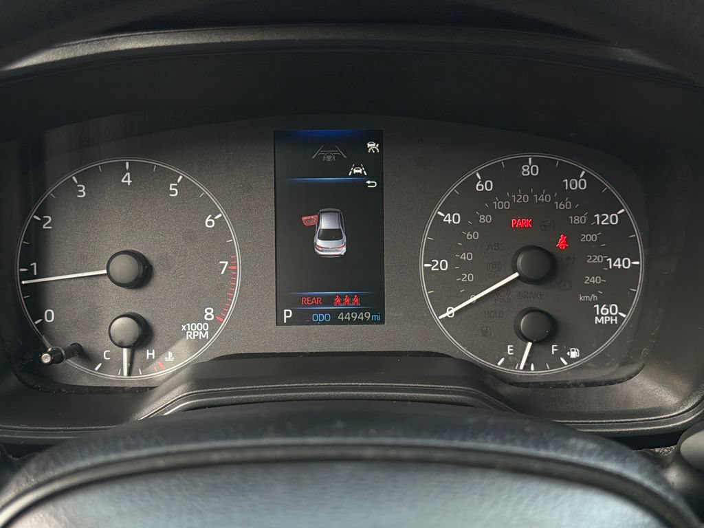 Used 2025 Toyota Corolla LE w/ Convenience Package FWD image 21