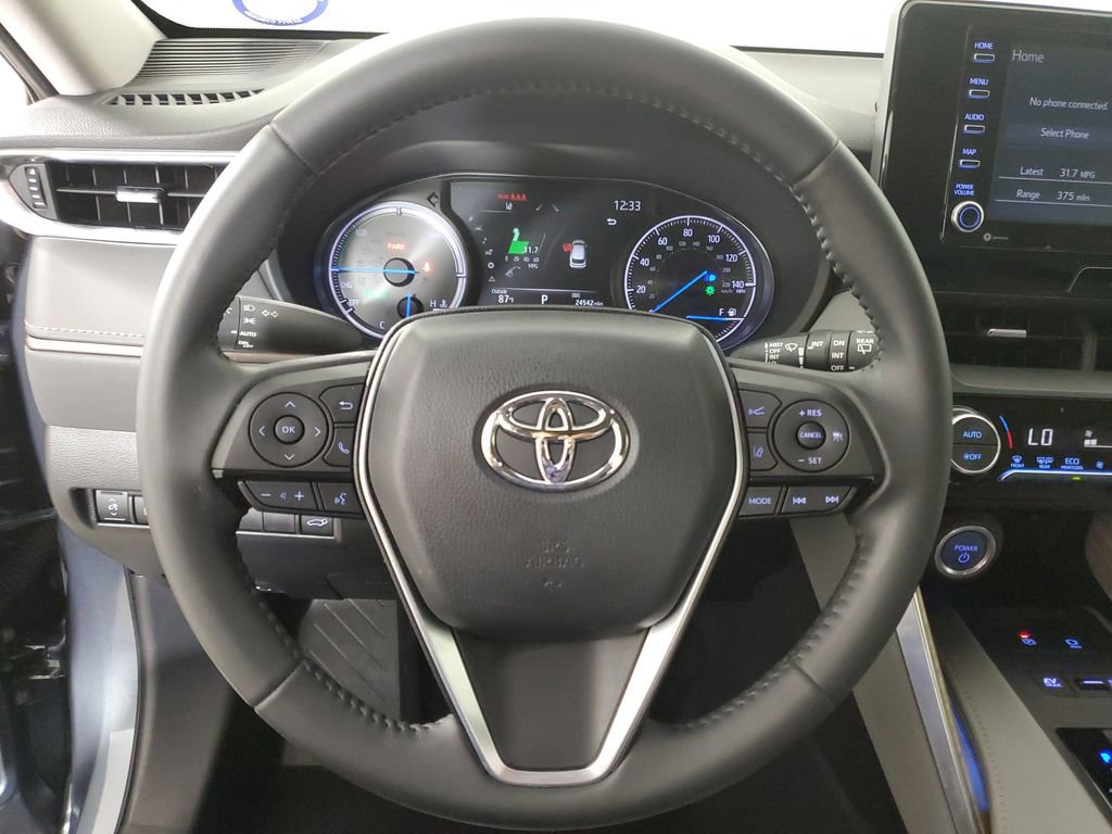 Used 2022 Toyota Venza XLE AWD/4WD image 25