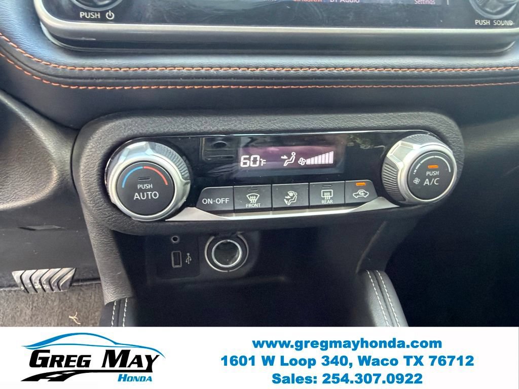 Used 2018 Nissan Kicks SR FWD image 16