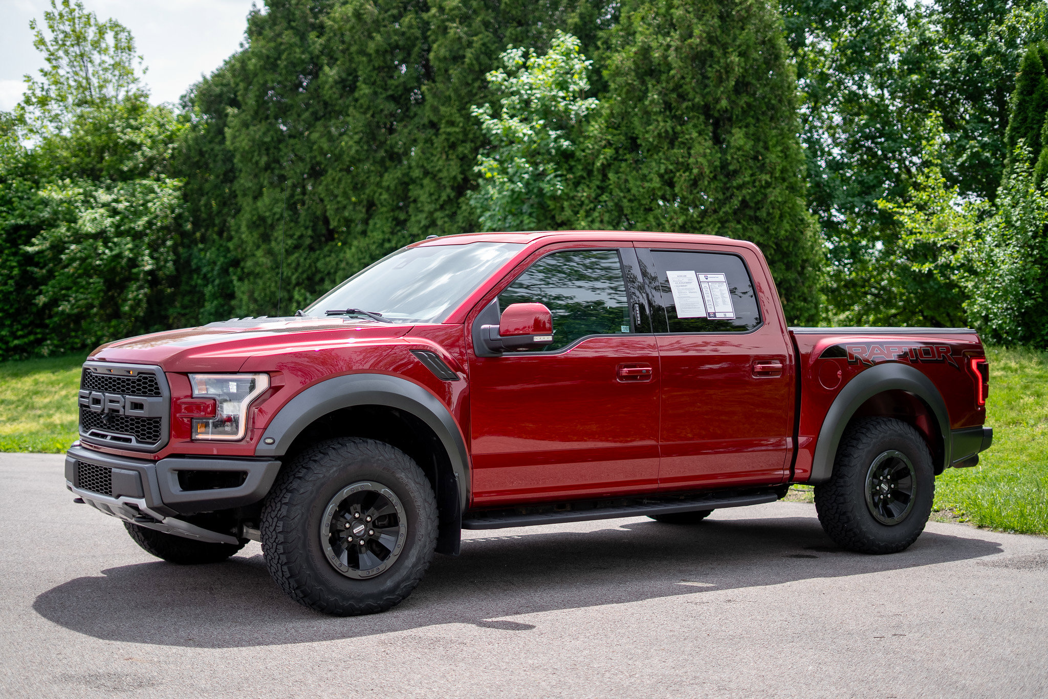 Used 2018 Ford F150 Raptor w/ Equipment Group 802A Luxury AWD/4WD image 9