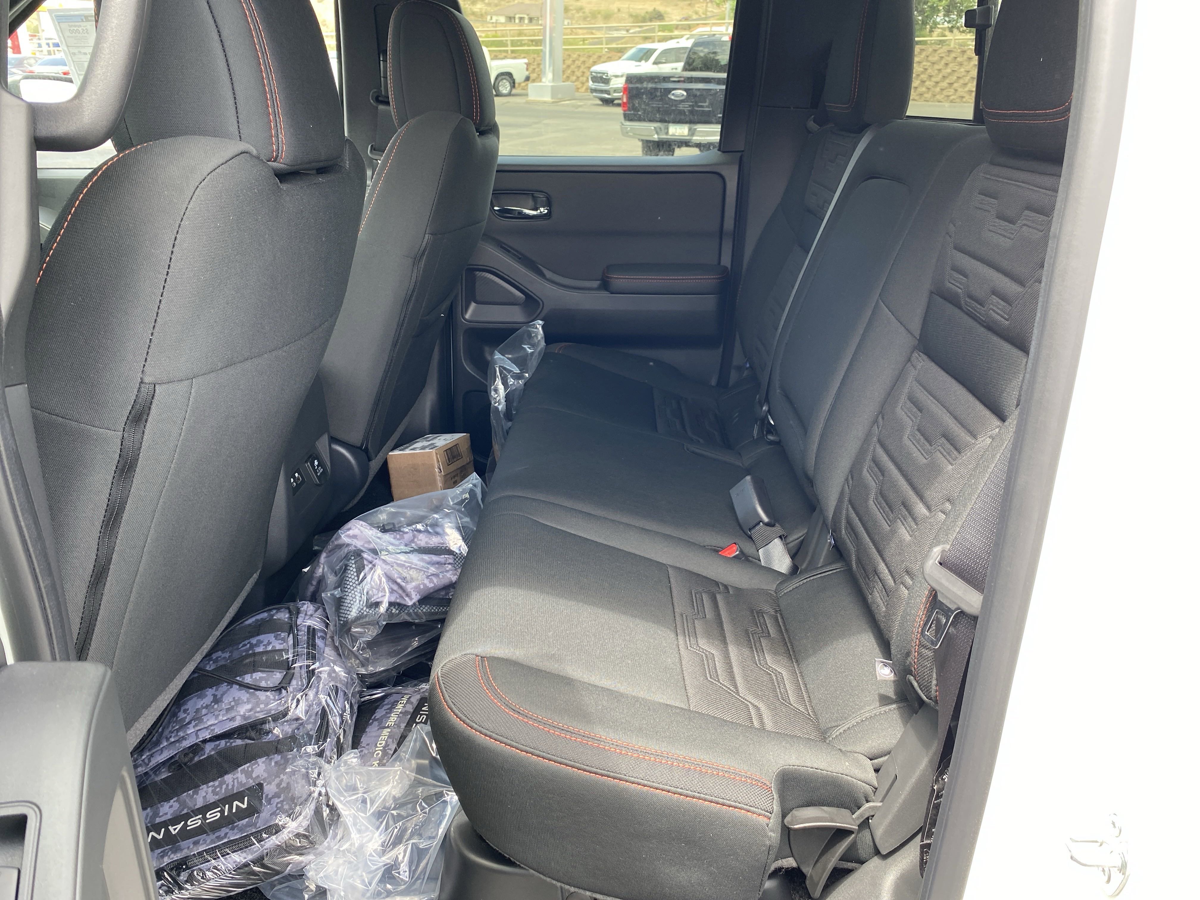 New 2025 Nissan Frontier PRO-4X image 18