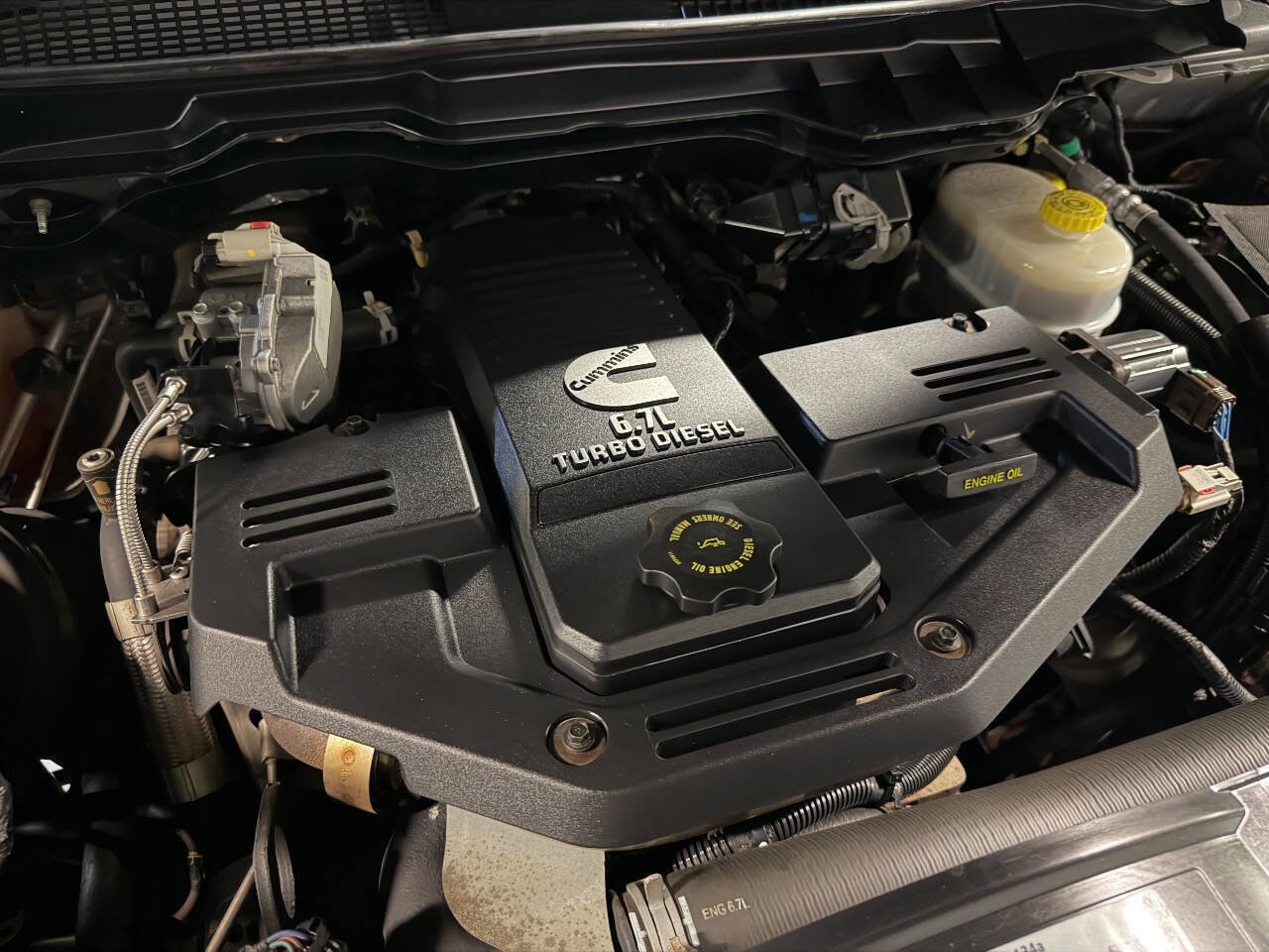 Used 2012 RAM 2500 ST w/ Chrome Appearance Group image 40