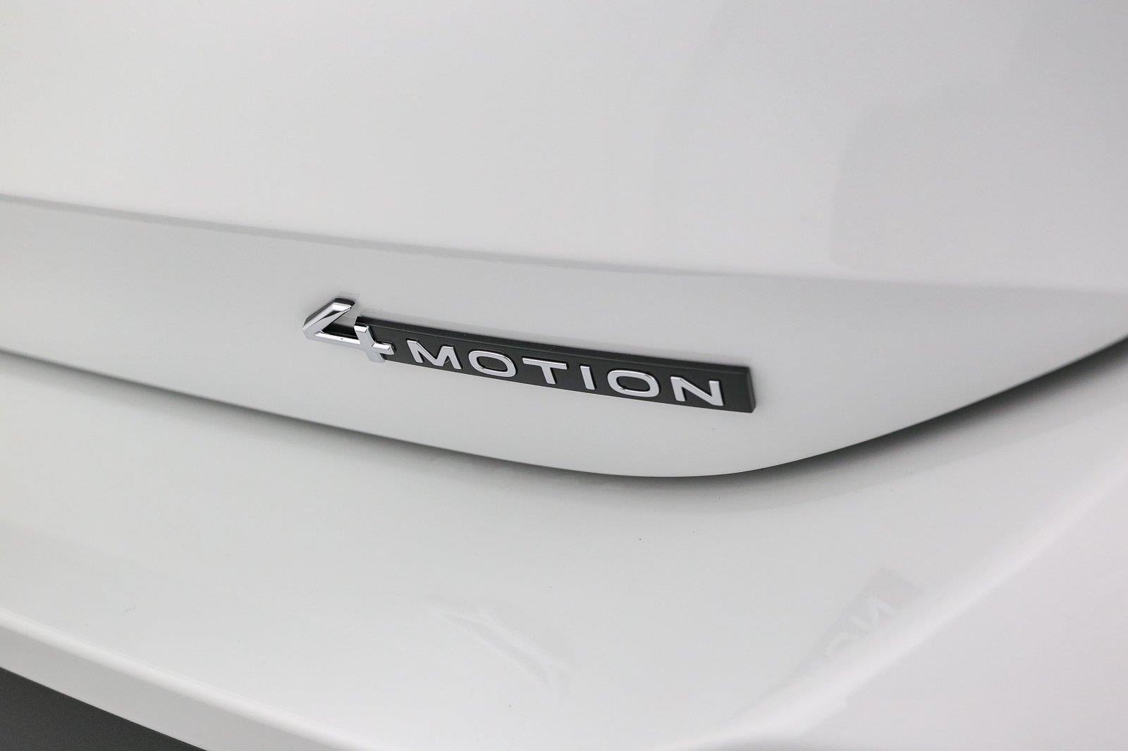 New 2026 Volkswagen Tiguan S AWD/4WD image 10
