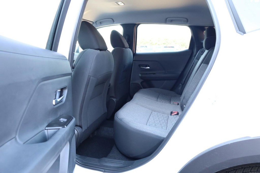 New 2026 Nissan Kicks SV image 21