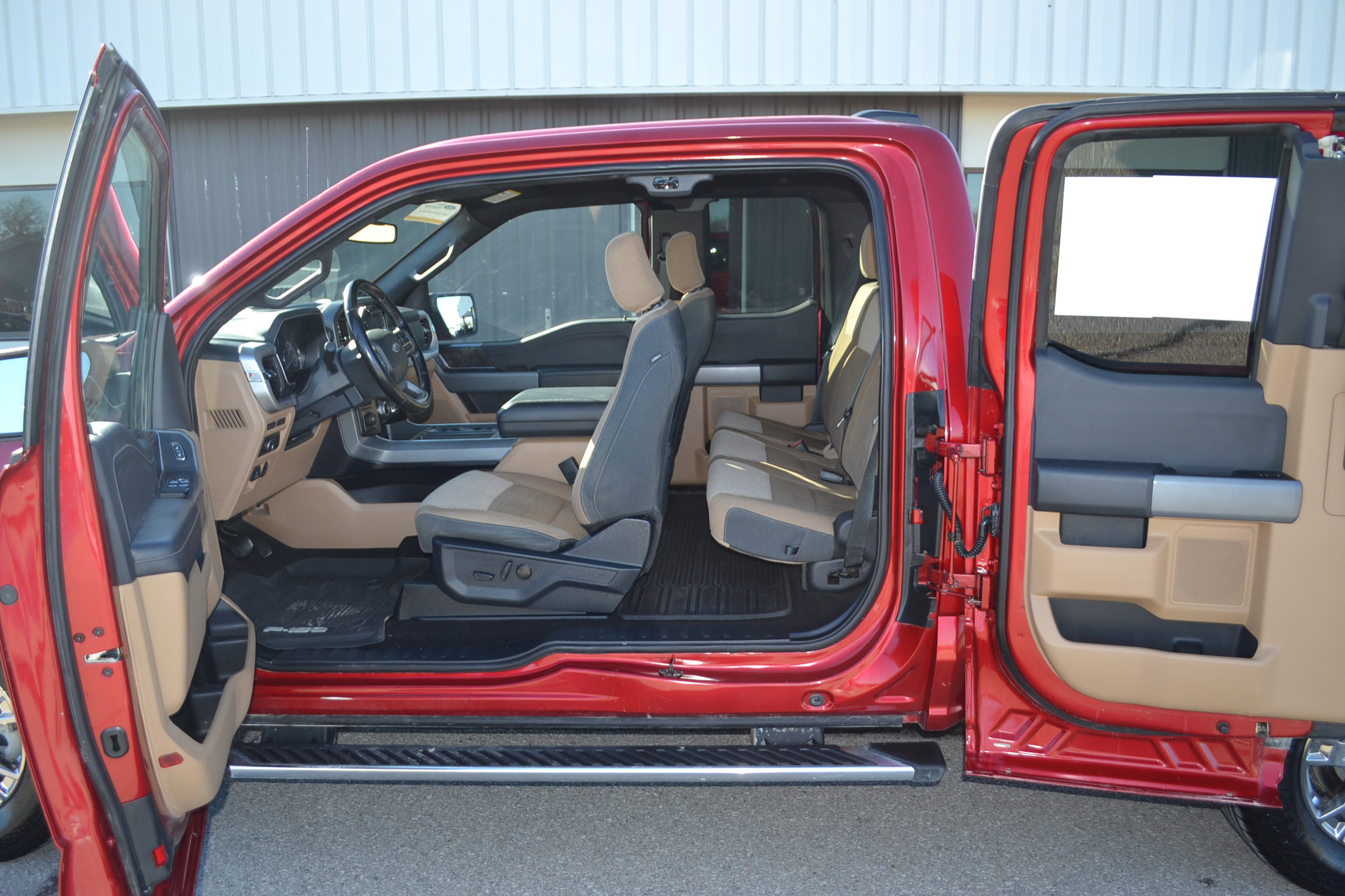 Certified 2022 Ford F150 XLT w/ Equipment Group 302A High image 9