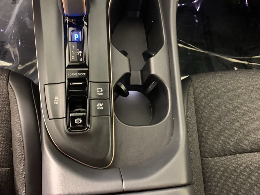 Used 2023 Toyota Crown AWD/4WD image 24