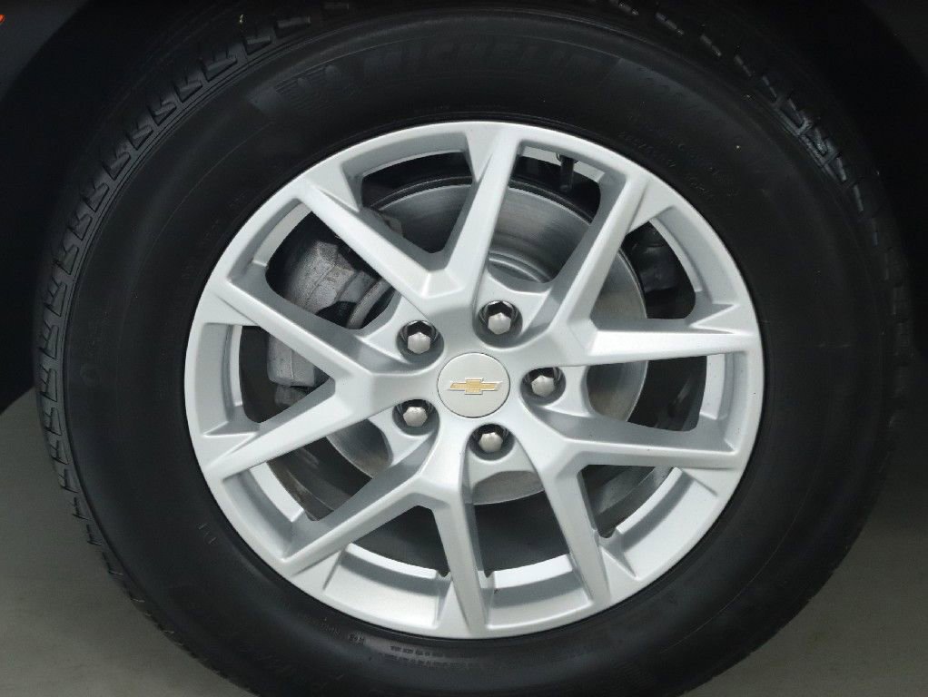 Used 2024 Chevrolet Equinox LS w/ LS Convenience Package FWD image 36