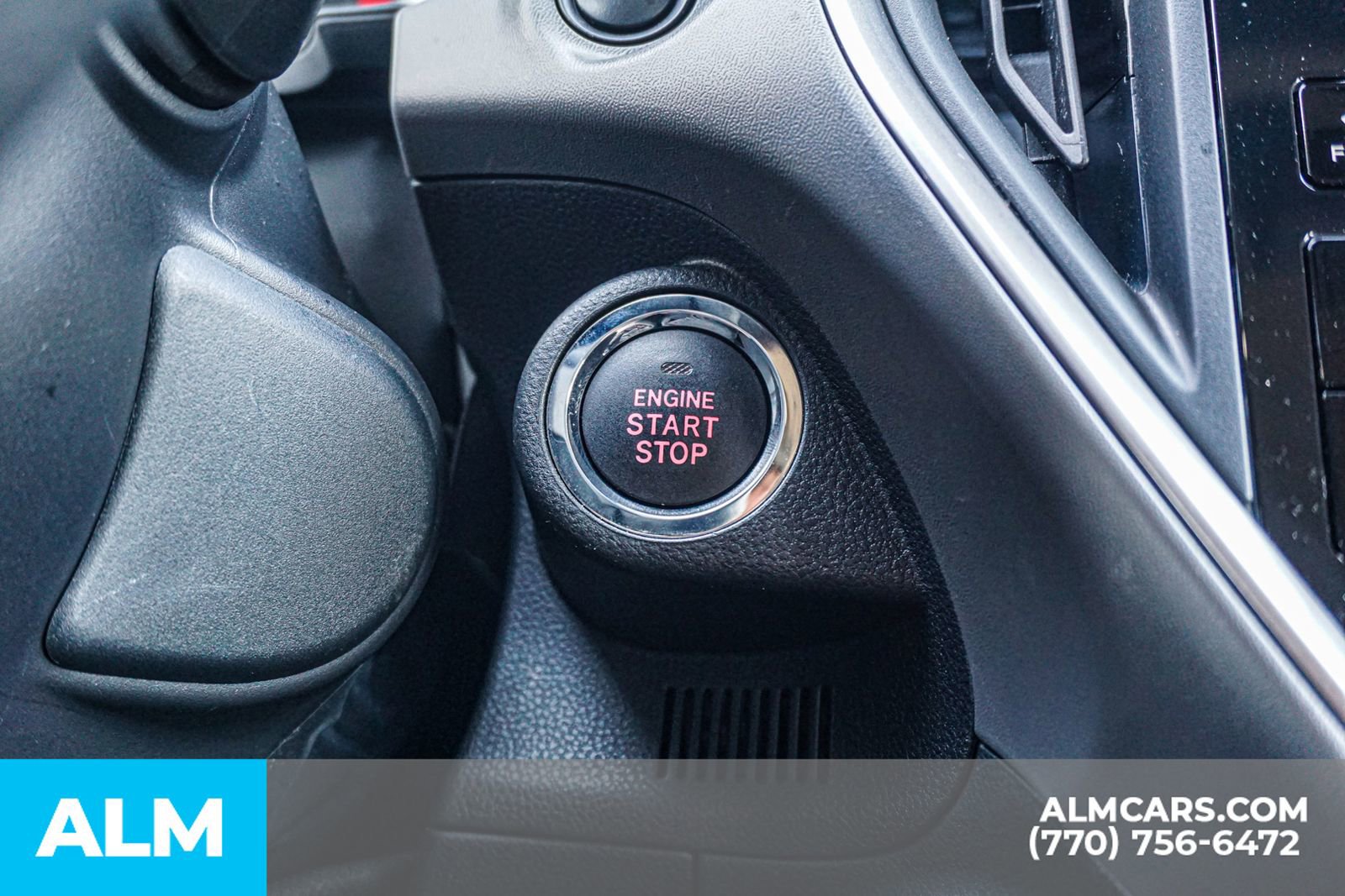 Used 2025 Subaru Crosstrek 2.0i Premium AWD/4WD image 32