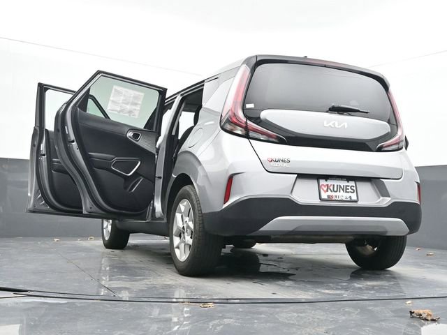 Used 2025 Kia Soul LX w/ LX Technology Package image 68