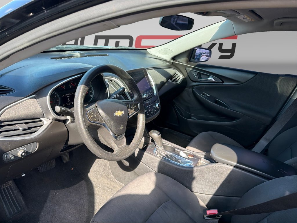 Used 2020 Chevrolet Malibu LS FWD image 10