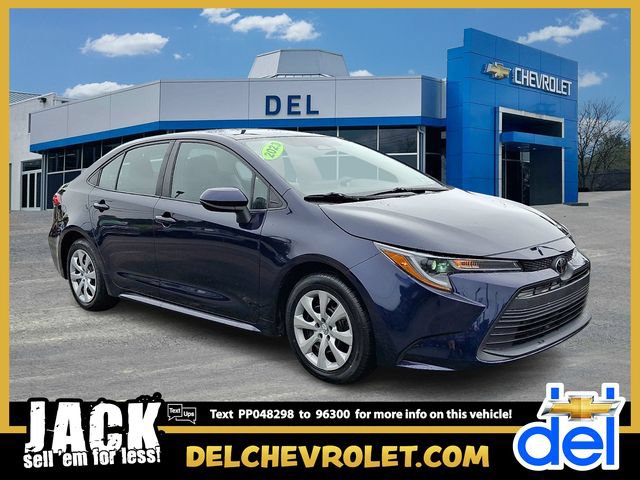 Used 2023 Toyota Corolla LE FWD image 1