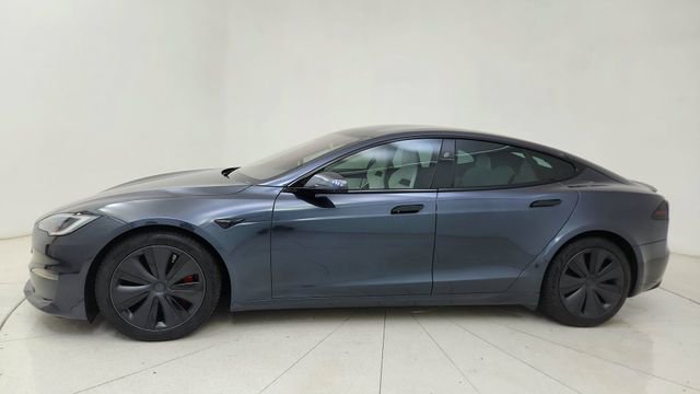 Used 2025 Tesla Model S Plaid image 3