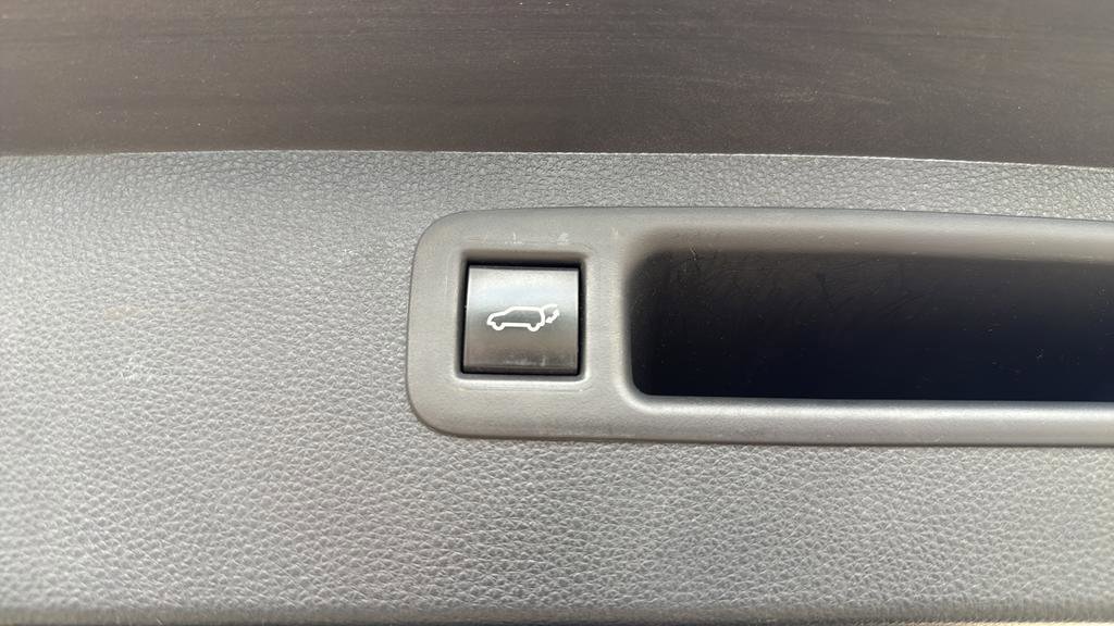 Used 2022 Toyota Highlander XLE image 20